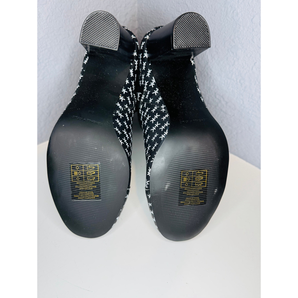 Women's Kendall + Kylie Black White Monogram Heeled Ankle Boots - Picture 2 of 7